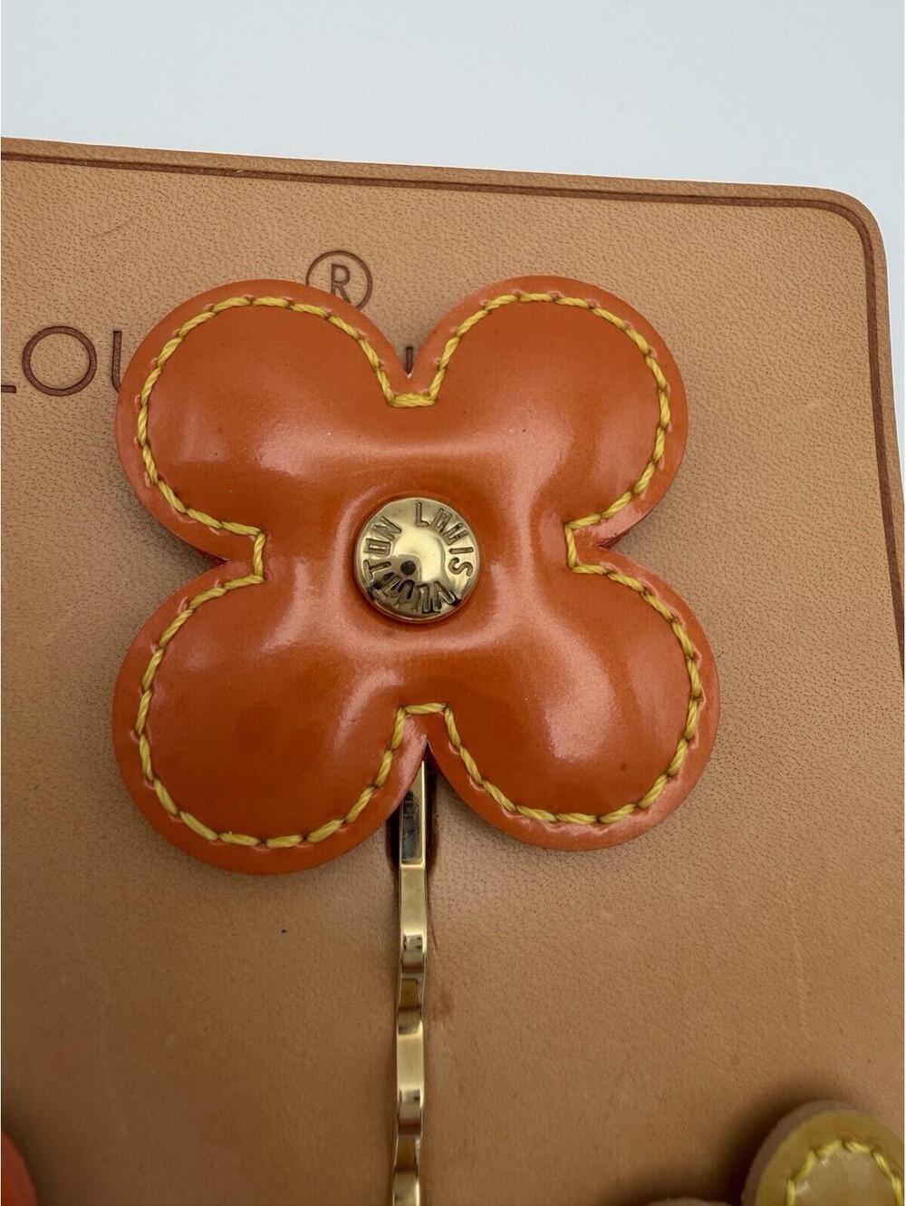 Vintage Louis Vuitton Set Of 3 Vernis Leather Flower Hairpins Gold Hardware - Picture 3 of 11